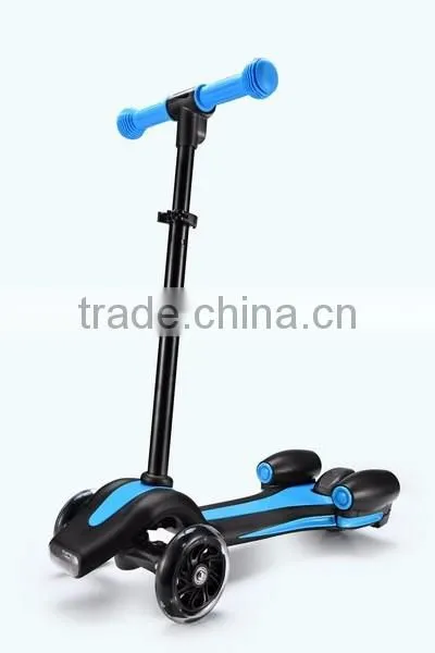 Latest Arrival Kids Electric Spray Scooter, 4.5inch 3 Wheel Electric Scooter With LED Light For Kids