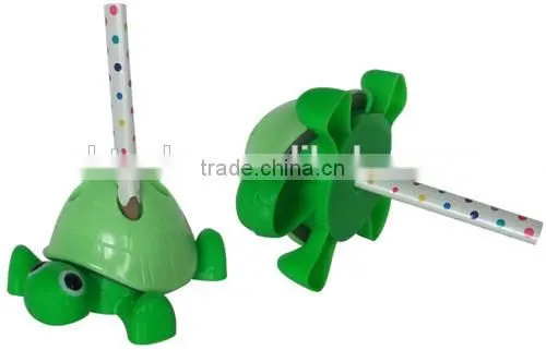 Plastic manual turtle shape 4 holes plastic pencil sharpener