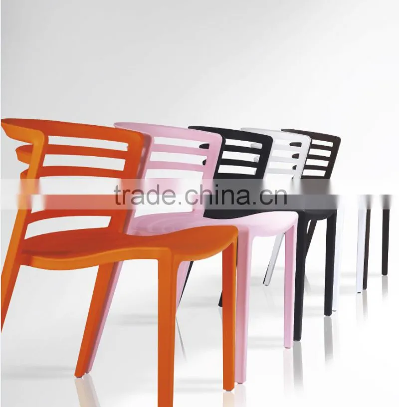 Bright colors PP outdoor chair with lagre seat