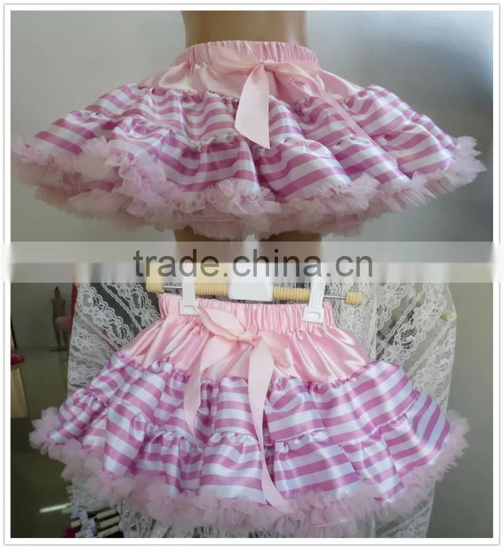 new design wholesale chevron pettiskirt for girls hot sale 2013 lastest new design satin skirt