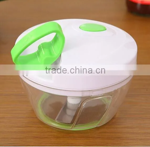 High quality Mini twist chopper multifunctional hand vegetable and fruit speedy chopper