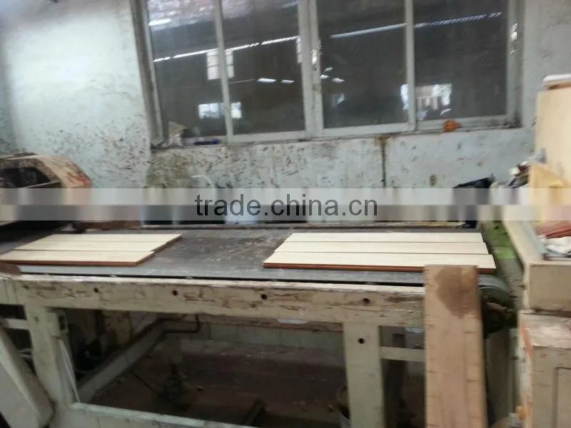 2013 Cut-price Light Glossy Ash Solid Wood Flooring