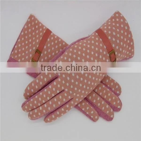 Wholesale fashion woolen gloves For Lady