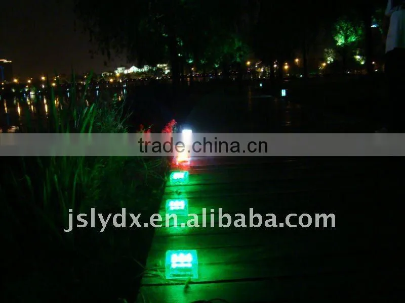 High quality !!! LED solar ice glass brick light(10*10*5)cm)