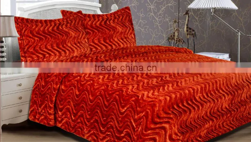 warm and luxury faux fur throw with pillow bedding set