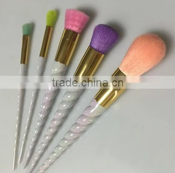 Free sample Beauty skin care Unicorn makeup brushes set kit face brush with travelling bag