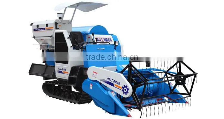New model combine harvester 4LZ-2.0B