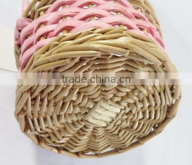 Woven wicker mini wedding decoration baskets