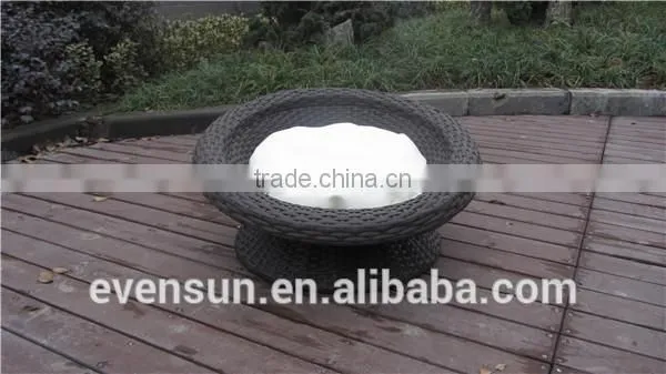 Natural rattan cat bed