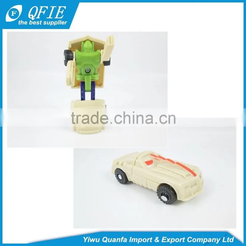 Hot selling 5cm change form robot mini kids plastic car toys for coin operated machine