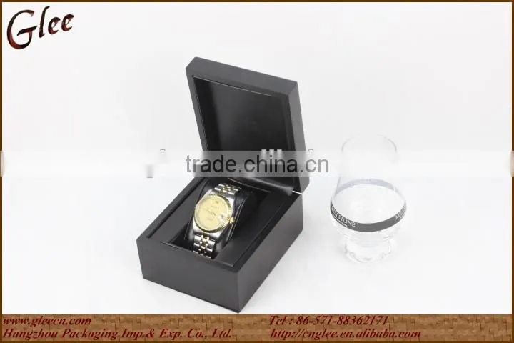 Engraved Wooden Wrist Watch Dispaly Boxes /Cases