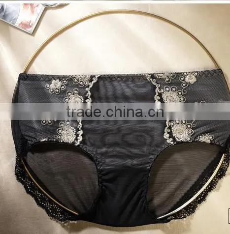 Wholesale woman transparent lace underwear embroidered sexy girl panty