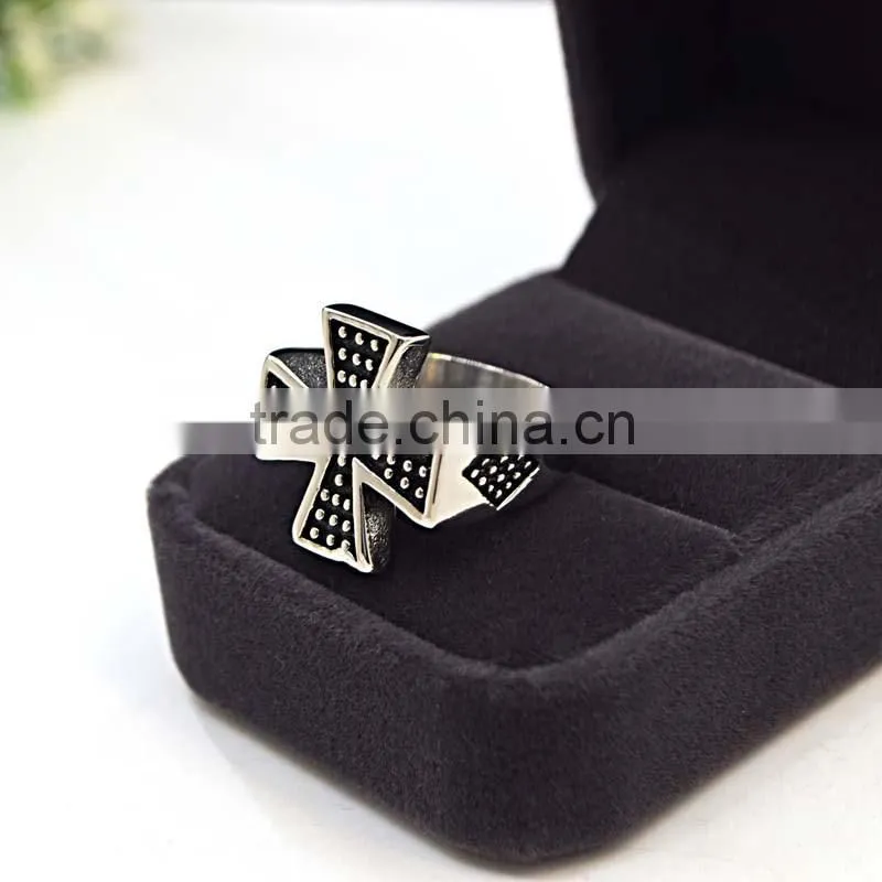 new design cross shape stainless steel mens finger ring