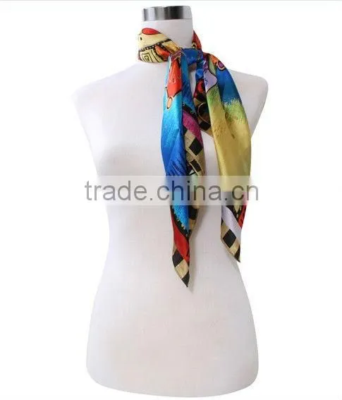 Fashion Printed Silk Square Foulard or Print Silk Scarf