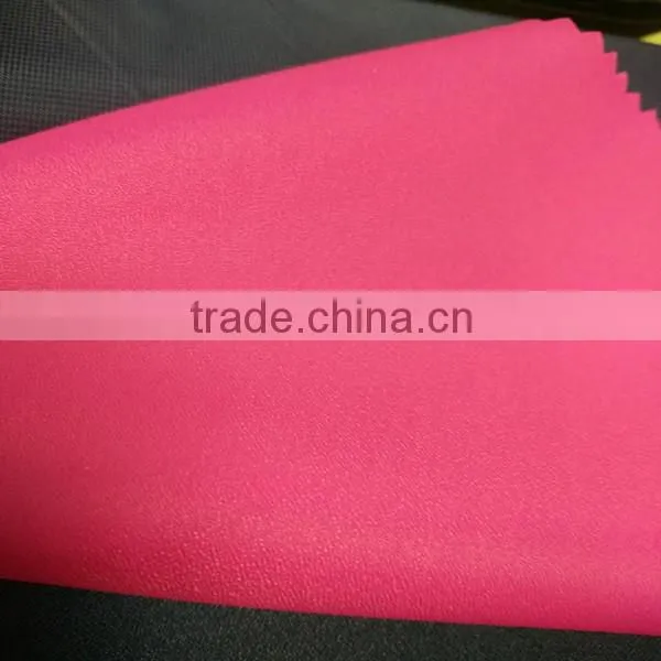 The brightly coloured fabric moss crepe fabric textile for dress