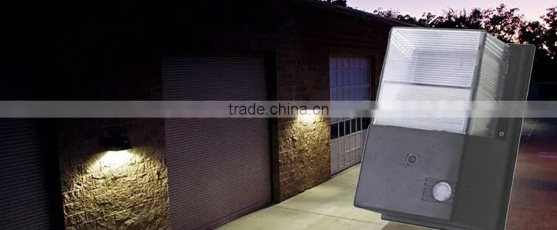 UL DLC IP65 30W LED Wall Pack with 5 Years Warranty for Outdoor Using