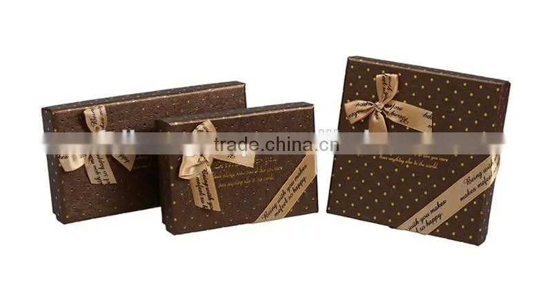 Wholesale Customized Logo Ribbon Packing carton box for sweet