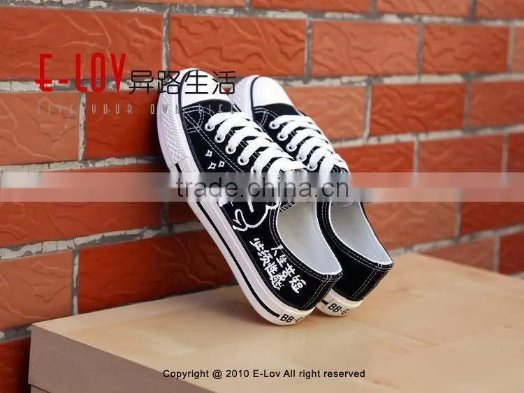 NO.D062HHot sales high quality casual style canvas shoes