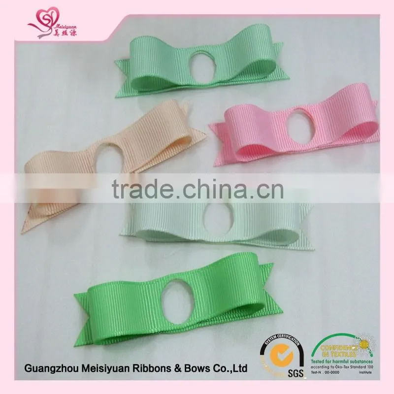 Pink perfume bows for the bottles