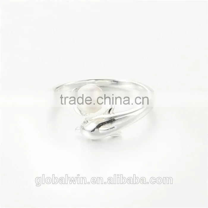 Engagement Gift Freshwater Pearl Solid Silver Rings For Sale