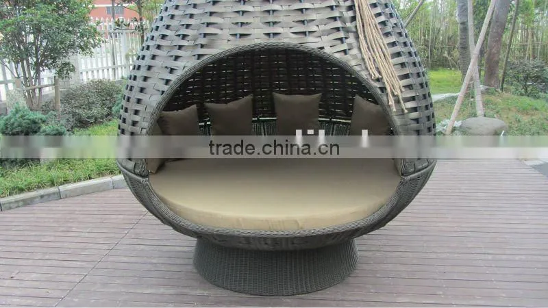 Outdoor bird's nest rattan chairs