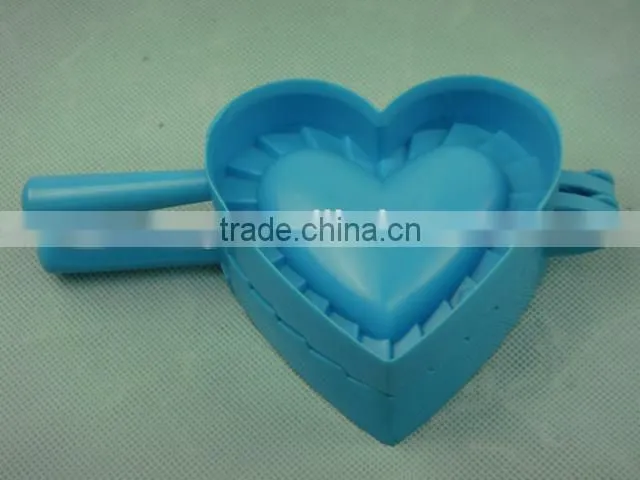 Plastic flower shape bread clip
