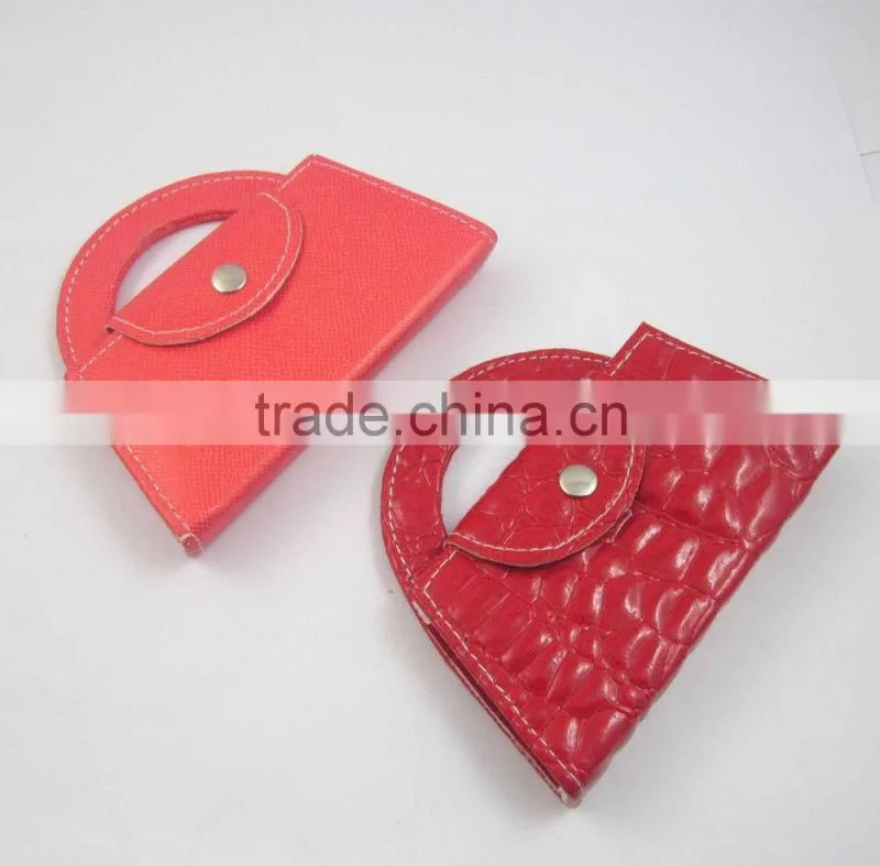 Cute Carry Bag Shape Manicure And Pedicure Set