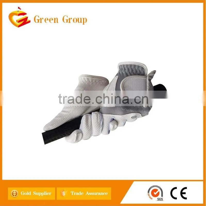 Easy to wear golf glove custom designed for golf
