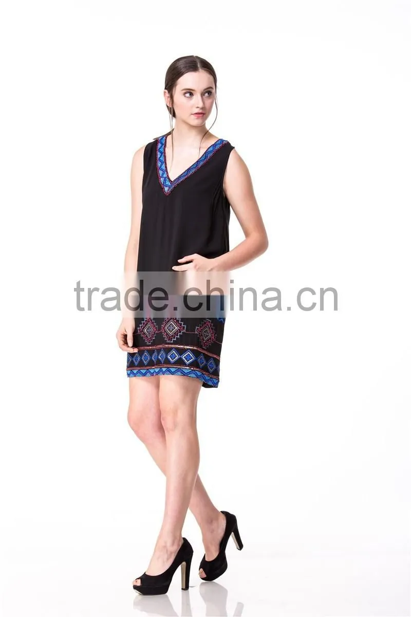 Beaded Embroidery Shift Dress Factory Price Accept Small Order V-neck Sleeveless Dress in Navy Blue Women Dress