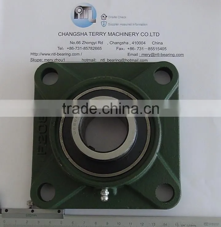 UCPA205 Pillow block bearing