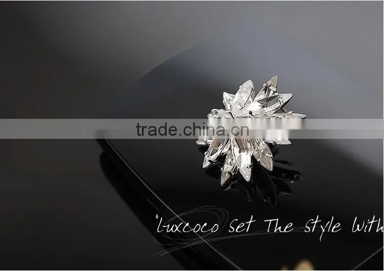 White Crystal Earrings Crystal Flower Rhinestone Stud Rhinestone Flower Earrings