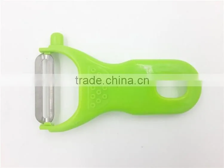 Fruit peeler