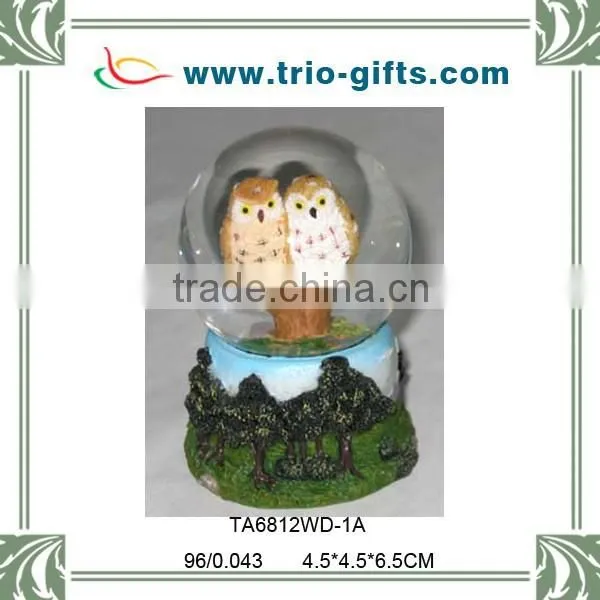 New Product Polyresin Seal Desgin Souvenirs Water Ball