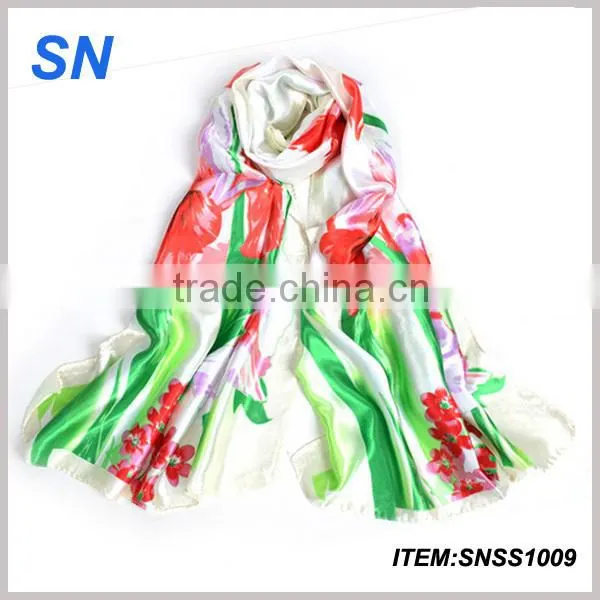 Wholesale 2014 winter fashionable stock pure silk scarf
