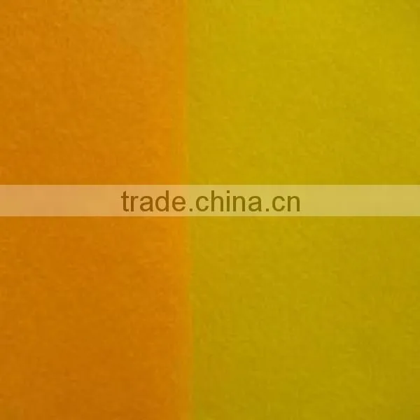 Needle punched nonwoven cleaning cloth (viscose/polyester)