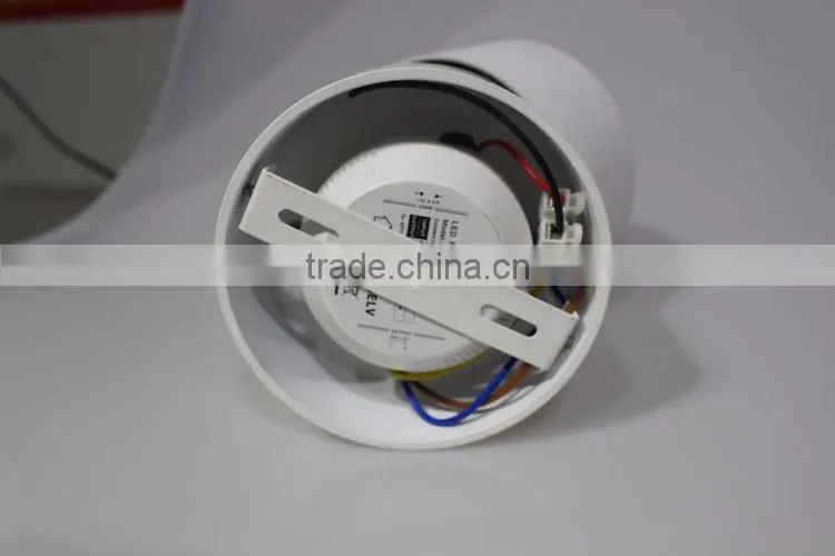 SAA Approved White/chrome LED Surface Mounted Downlight with 12w