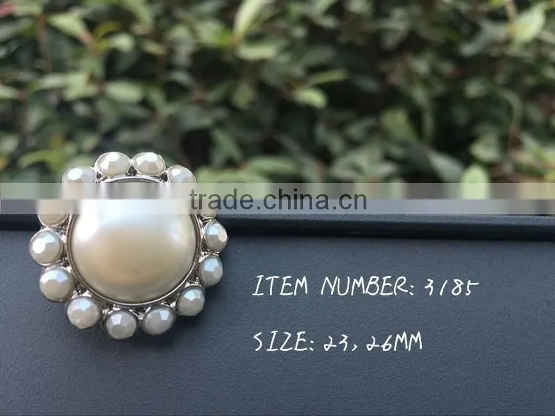 New effect acrylic rhinestone plastic button sewing shank bulk retail many colors button flower center