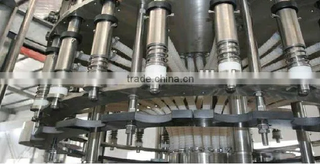 Juice or tea beverage hot filling machine