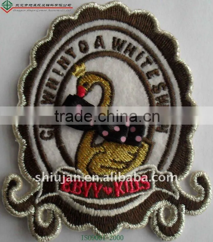 Golden embroidery crown patches