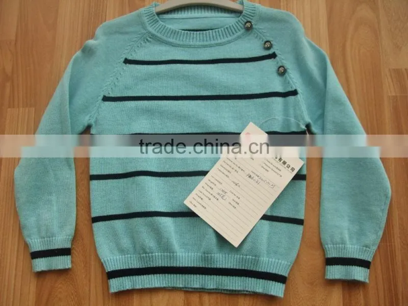 High Quality baby boys sweater design with shoulder woode button(BKNB5586)