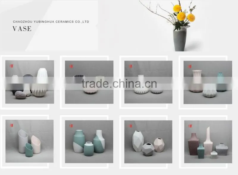 Small Ceramic Flower Vase for Wedding Decoration with White Color
