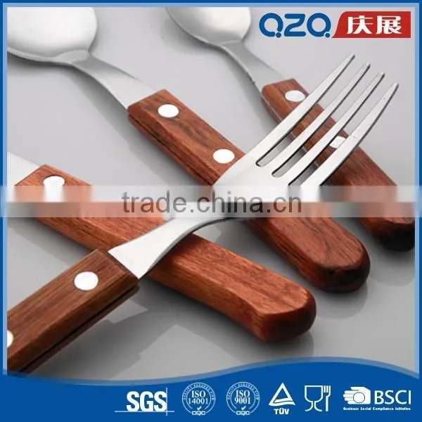 Promotion modern western cuisine wooden handle spoon and fork factory