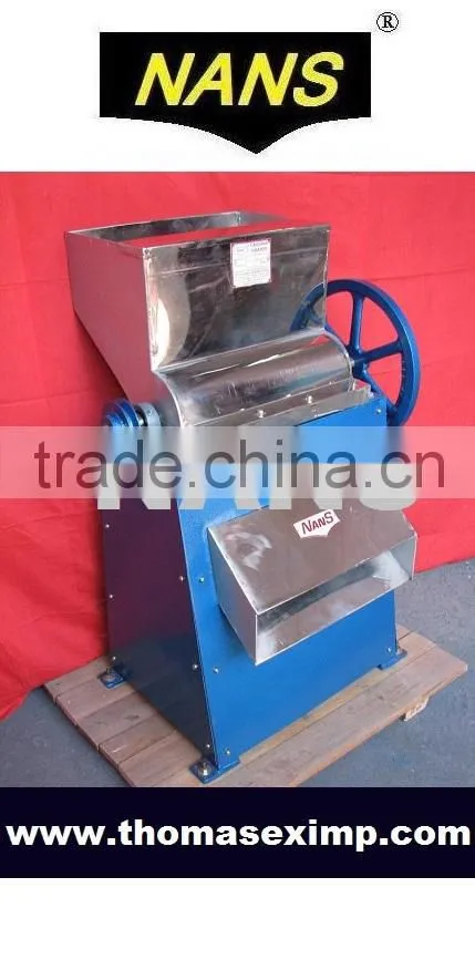 cassava chipper / cassava grater