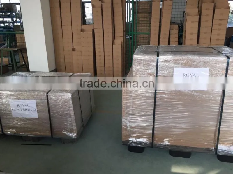 Single phase double capacitor Centrifugal Switch gear motor