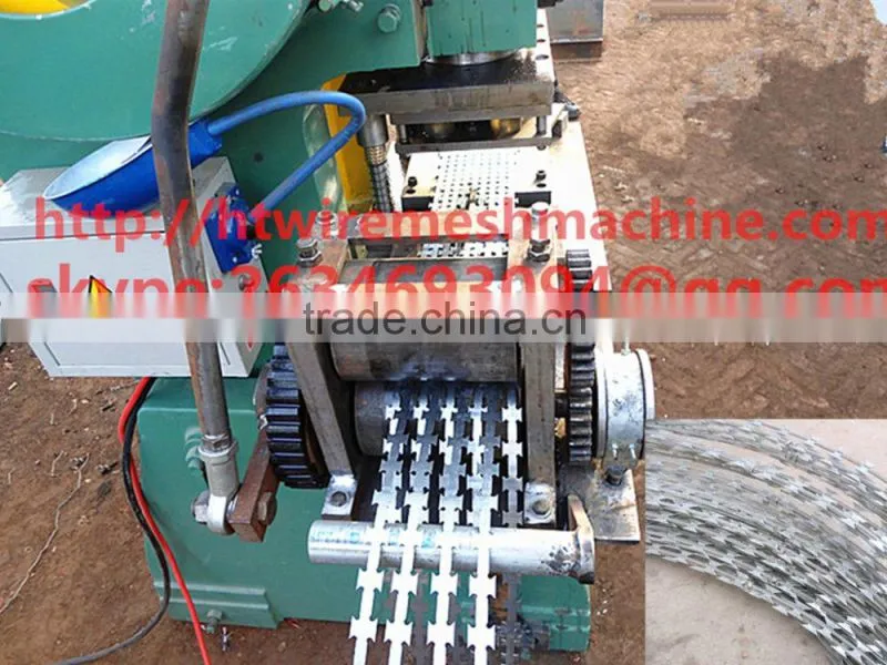 ISO9001 Concertina Fence Barbed Wire Machine Making razor