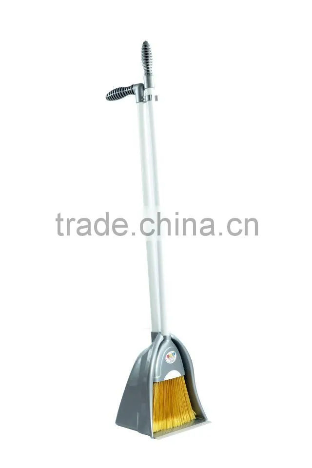 Long Handled Dustpan And Brush Set / Small