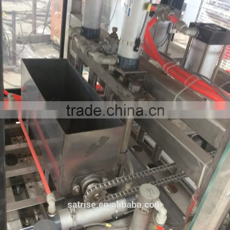Automatic shiitake mushroom inoculation punching machine
