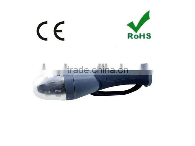 Electric fish scale removing tool, electric fish scaler, fish cleaning tool