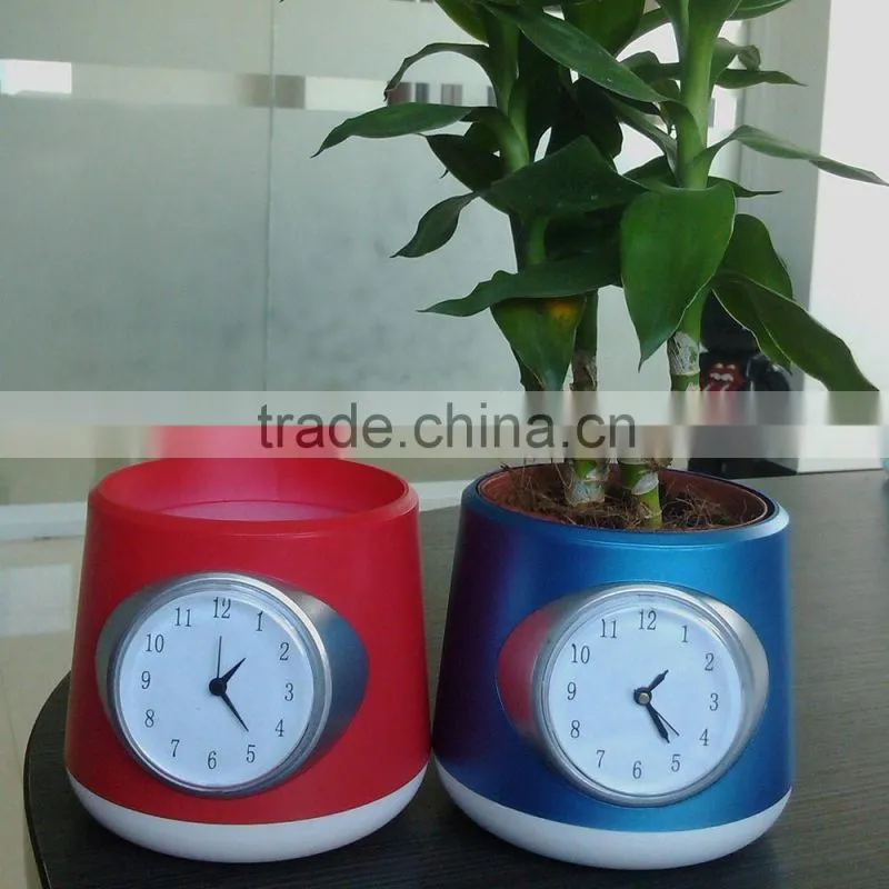 Very Cute Customised and Lovely Office Decoration Table Clock