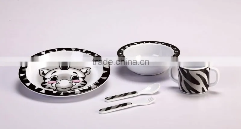 Custom melamine kids dinner ware set in cow design